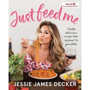 Just feed me by Jessie James decker Book, new